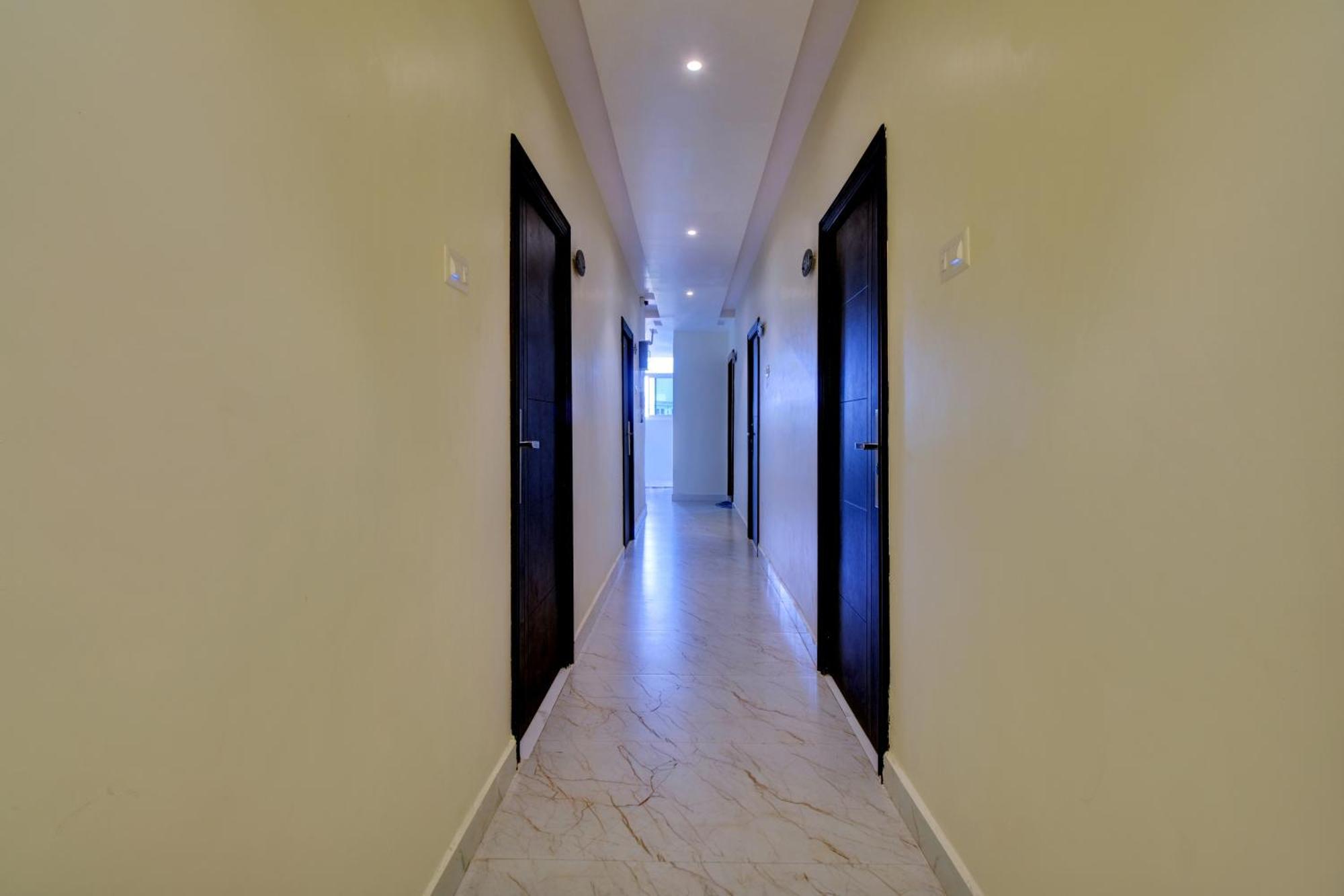 Collection O Hotel Mango Tree Khammam Dış mekan fotoğraf
